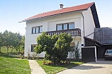 Ģimenes viesu māja Rakovica Horvātija